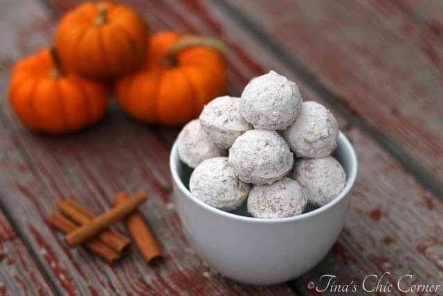 http://tinaschic.com/2013/11/pumpkin-doughnut-holes/