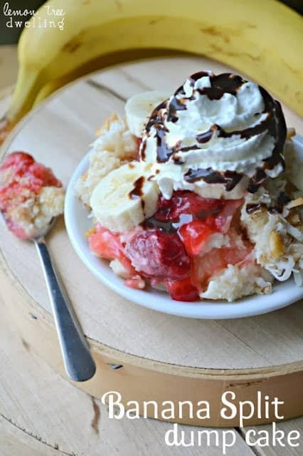 https://lemontreedwelling.com/2013/07/banana-split-dump-cake.html