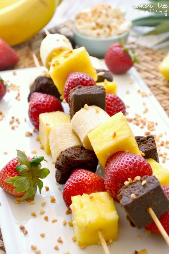 Banana Split Kabobs | Lemon Tree Dwelling