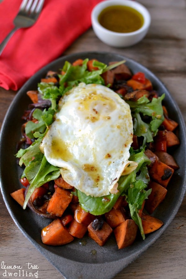 Sweet Potato & Red Pepper Breakfast Skillet