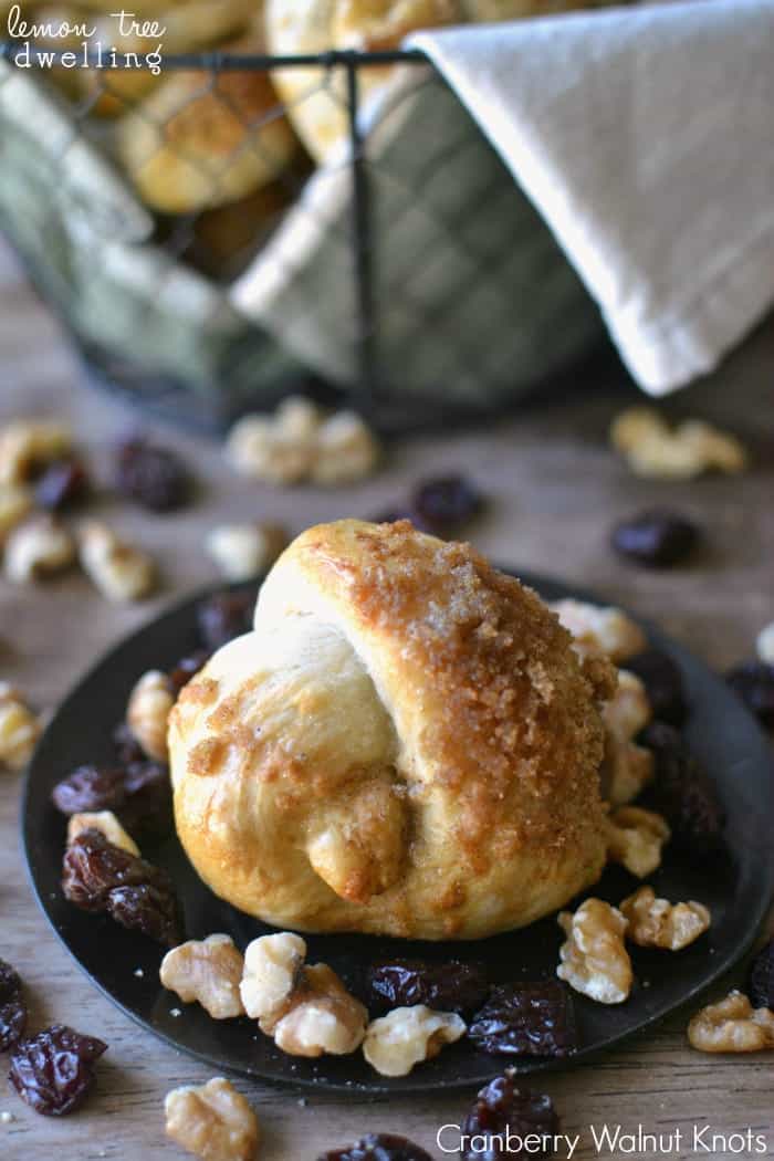 Brown Sugar Walnut Baked Brie – Lemon Tree Dwelling