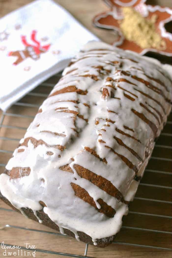 Glazed Banana Gingerbread is a delightful marriage of two great flavors. This gingerbread meets banana bread loaf is a match made in cinnamon drizzled heaven! A perfect holiday treat!
