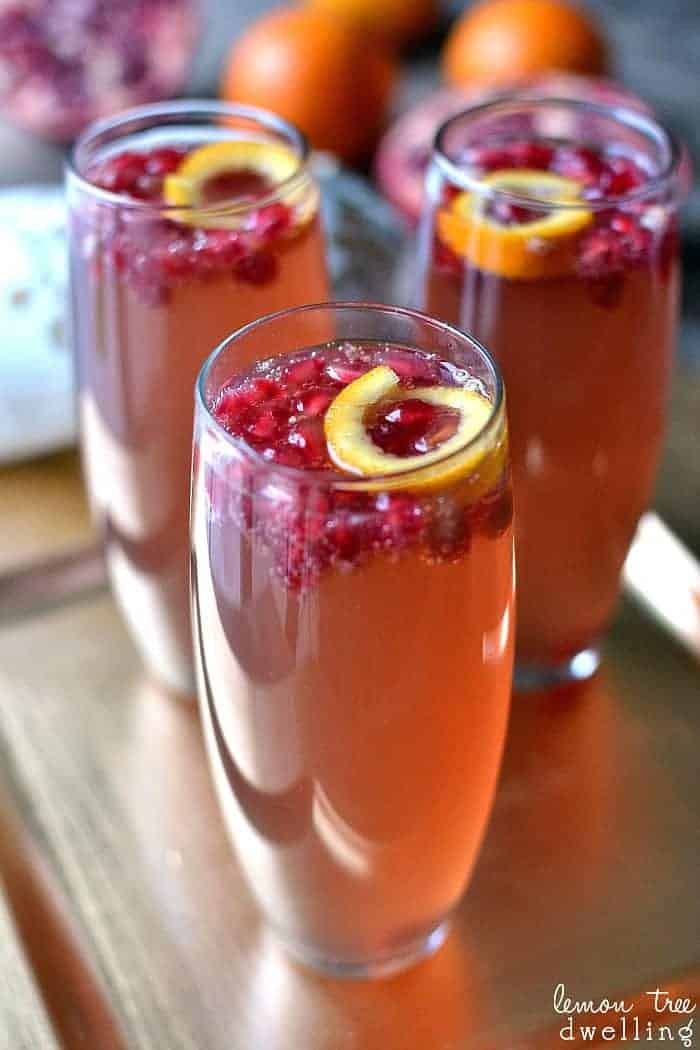  Pomegranate Orange Fizz Cocktail combines the classic flavors of pomegranate and orange with the celebratory feel of champagne. This festive drink is sure to be a crowd favorite.