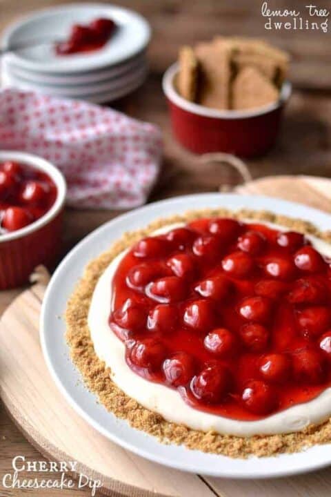 This Cherry Cheesecake Dip is the BEST! A delicious 5 minute dip that tastes just like cherry cheesecake.
