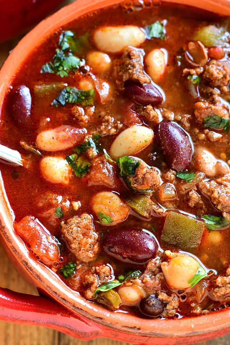 This 5 Bean Turkey Chili is loaded with fresh ingredients and packed with flavor. A deliciously satisfying meal that's also quick & easy to whip up!