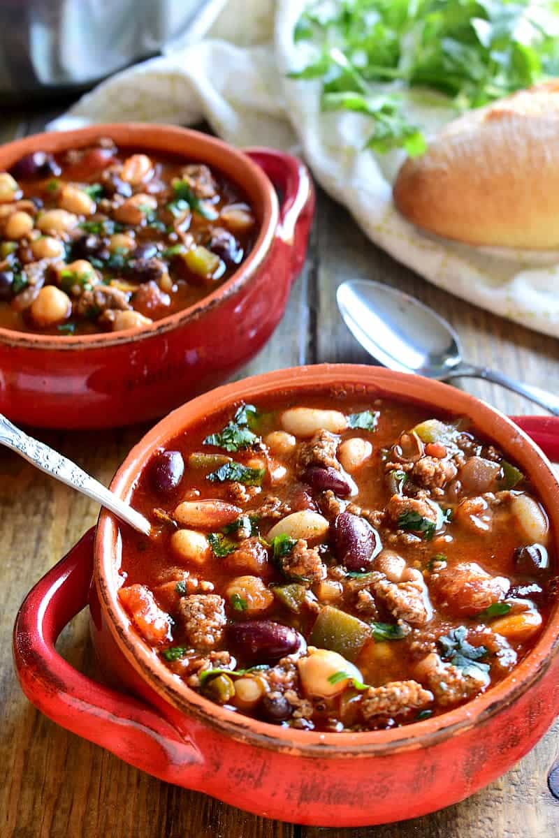 This 5 Bean Turkey Chili is loaded with fresh ingredients and packed with flavor. A deliciously satisfying meal that's also quick & easy to whip up!