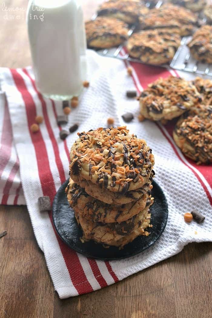  Samoa Chocolate Chip Cookies are a delicious twist on the Girl Scout classic! 