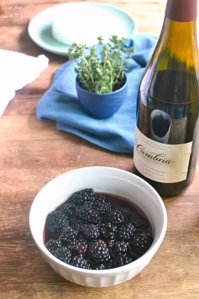 Baked Brie with fresh blackberries soaked in Cambria Julia's Vineyard Pinot Noir - a delicious summer appetizer! #cambriawines #sponsored