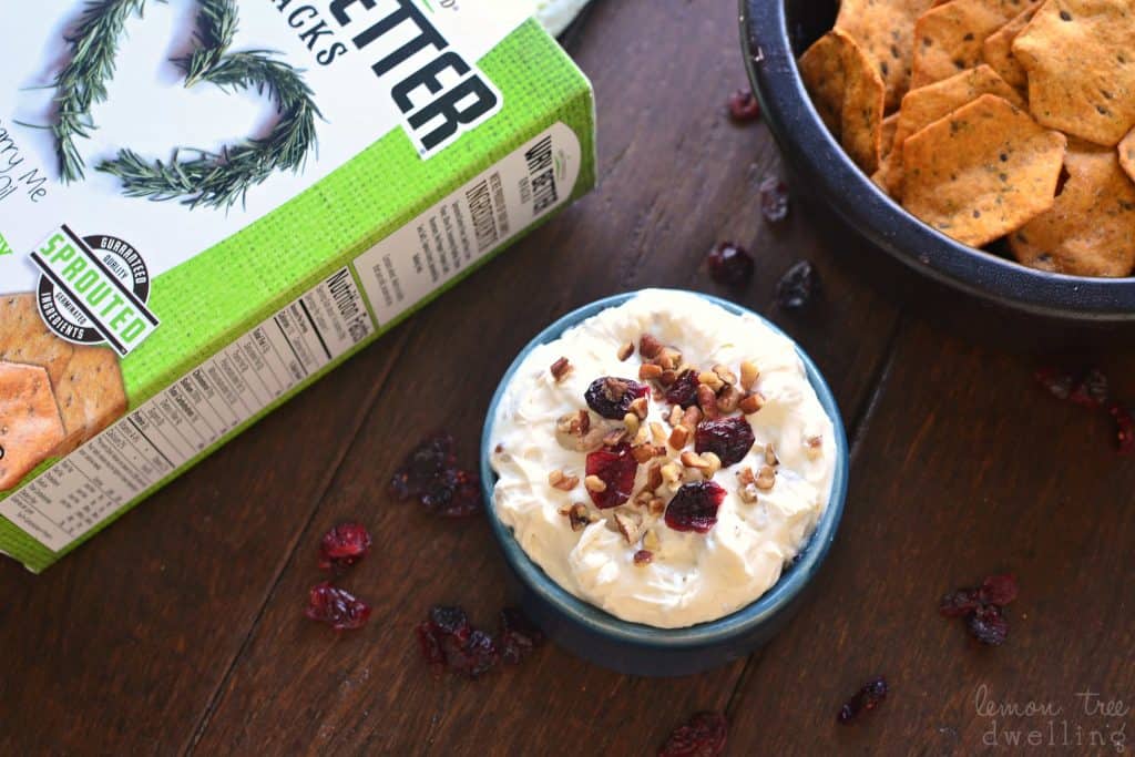  Maple Pecan Cranberry Dip combines all the best flavors of fall in a delicious dip that's perfect for the holidays! This easy dip recipe is so quick to make and sure to please everyone.