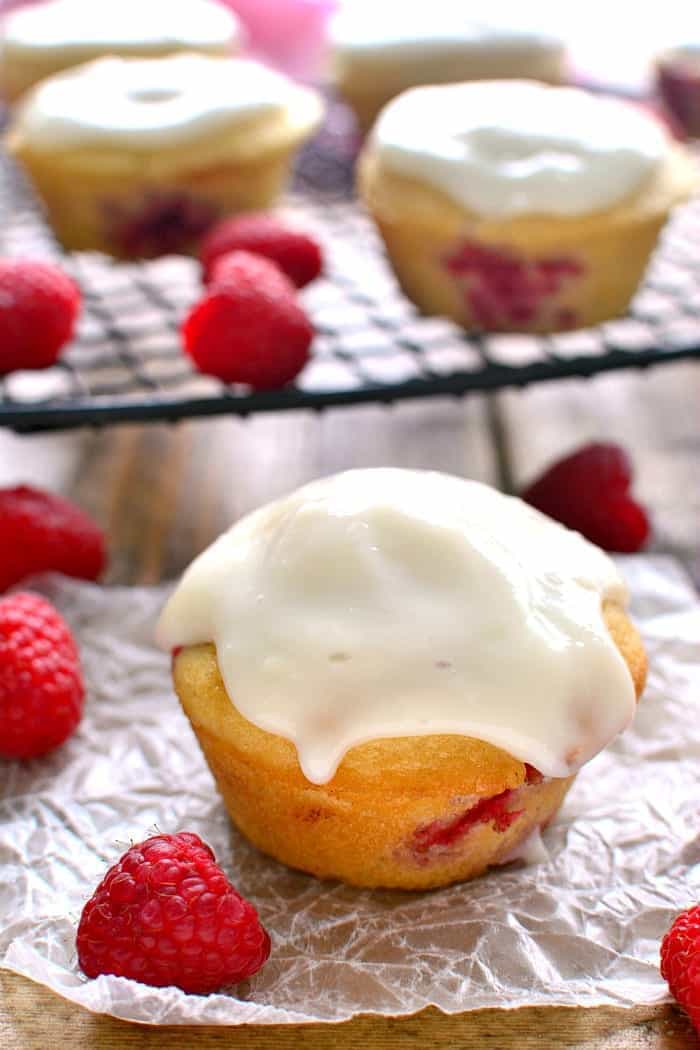 Iced Raspberry Muffins 