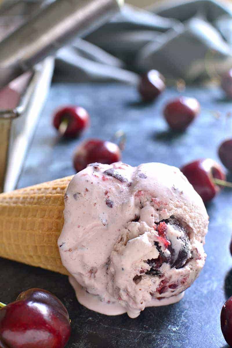 Easy Homemade Ice Cream - The Recipe Rebel