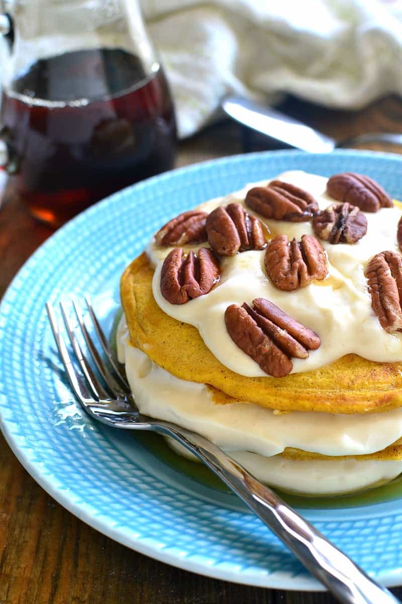 pumpkin-cheesecake-pancakes-5