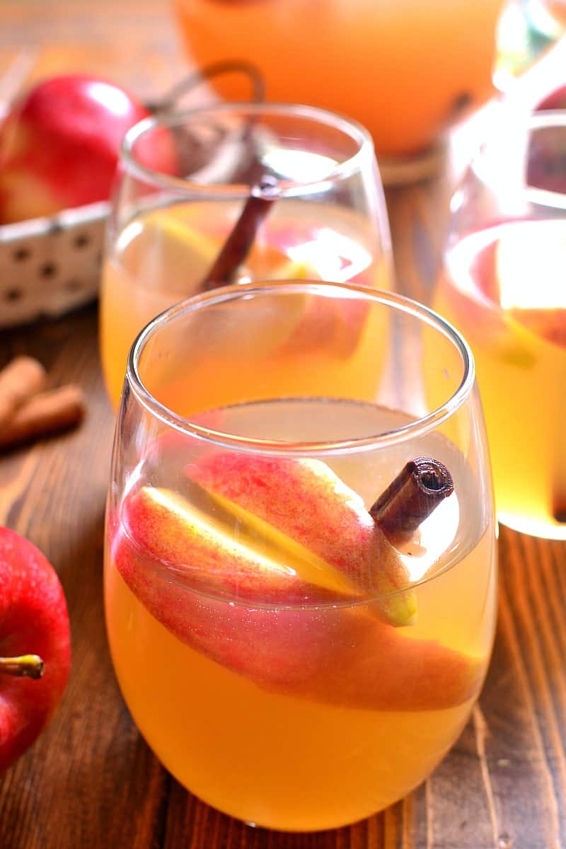 Apple Pie Sangria tastes just like apple pie...in a glass! THE perfect drink for fall!