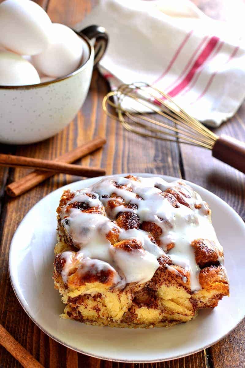 cinnamon roll french toast