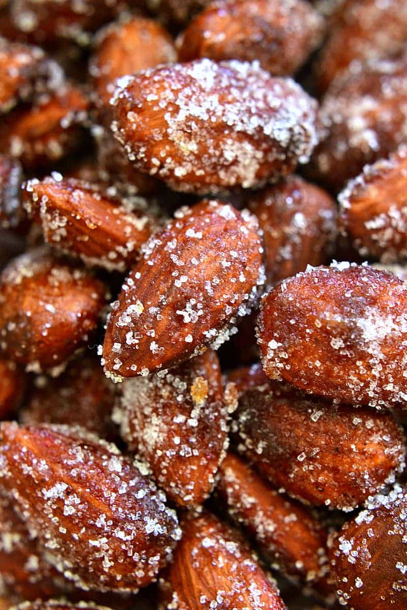 Cinnamon Honey Roasted Almonds - so easy to make, and perfect for holiday gifting!