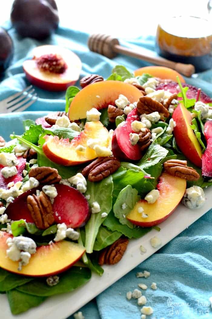 https://lemontreedwelling.com/2015/09/stone-fruit-salad-with-pecans-blue-cheese.html