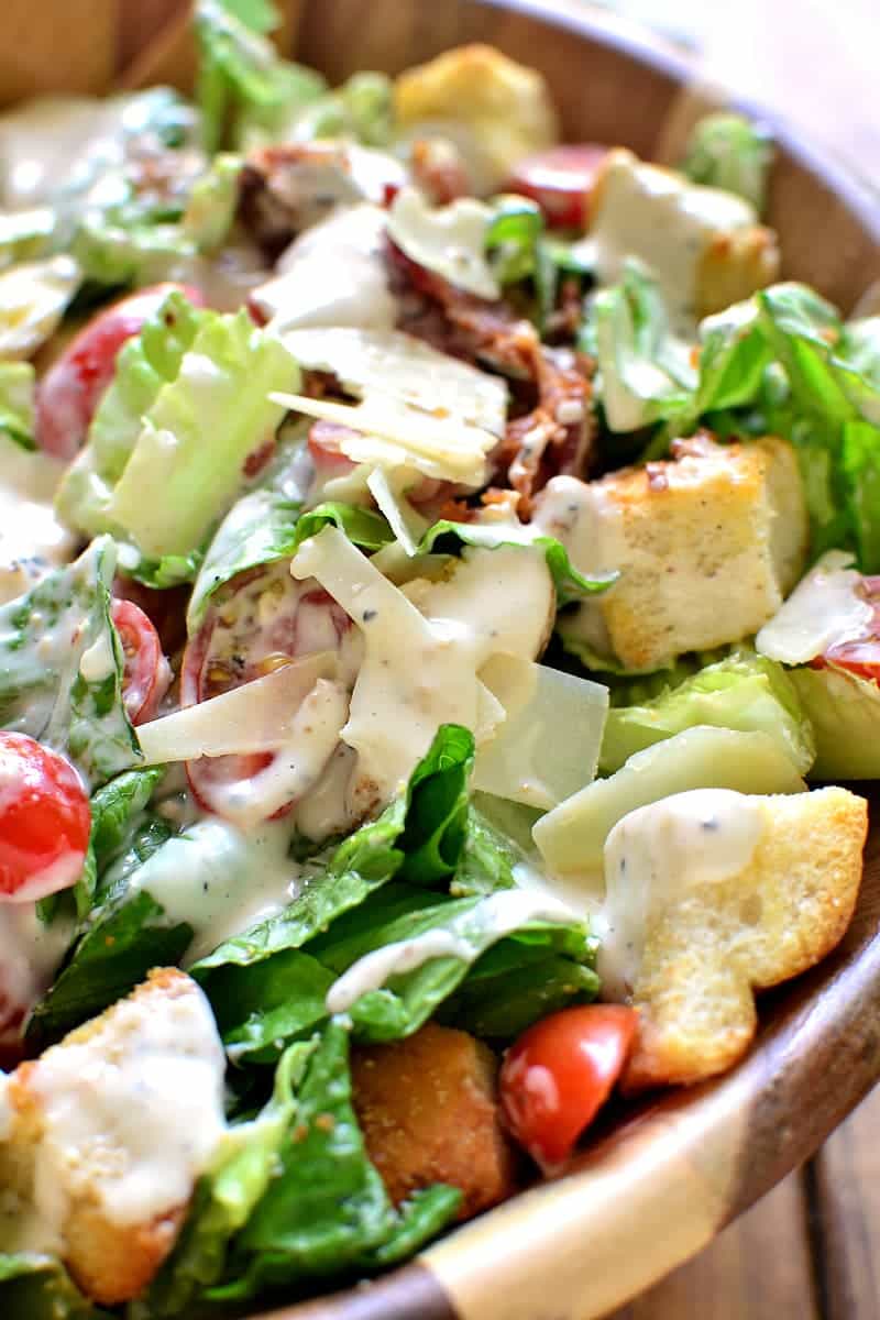 https://lemontreedwelling.com/2016/06/blt-caesar-salad.html