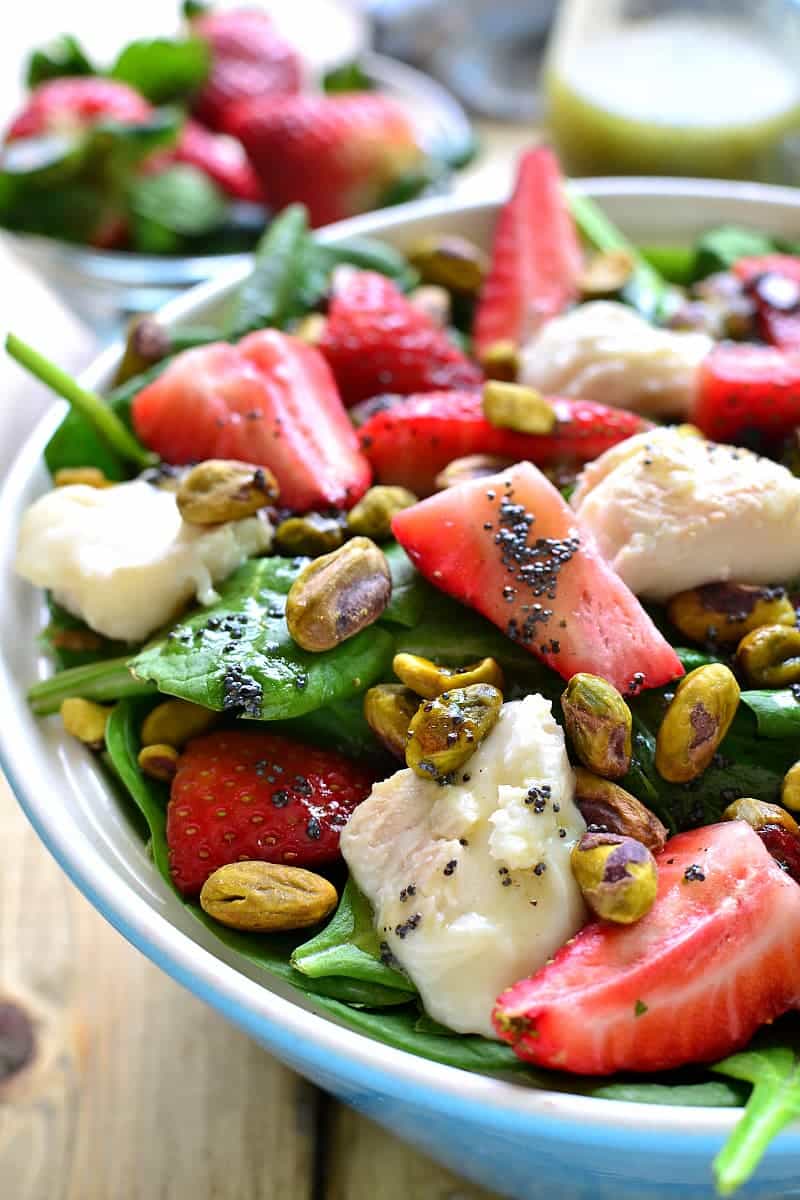 https://lemontreedwelling.com/2016/03/strawberry-spinach-salad-with-goat-cheese-pistachios.html