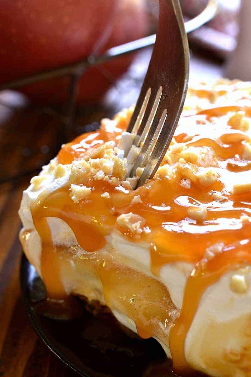 This Caramel Apple Lush Dessert is EVERYTHING! Layer upon layer of rich, creamy caramel apple goodness...this dessert is guaranteed to be a hit everywhere it goes!