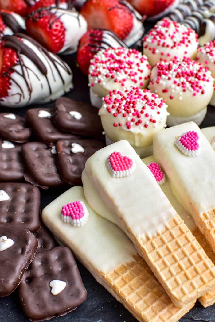White chocolate dipped wafers, marshmallows, and strawberries 