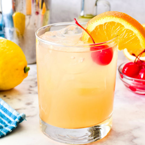 Amaretto Sour – Lemon Tree Dwelling